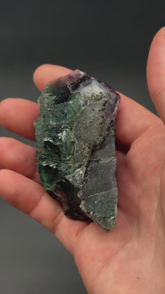 Raw Fluorite (522W02)